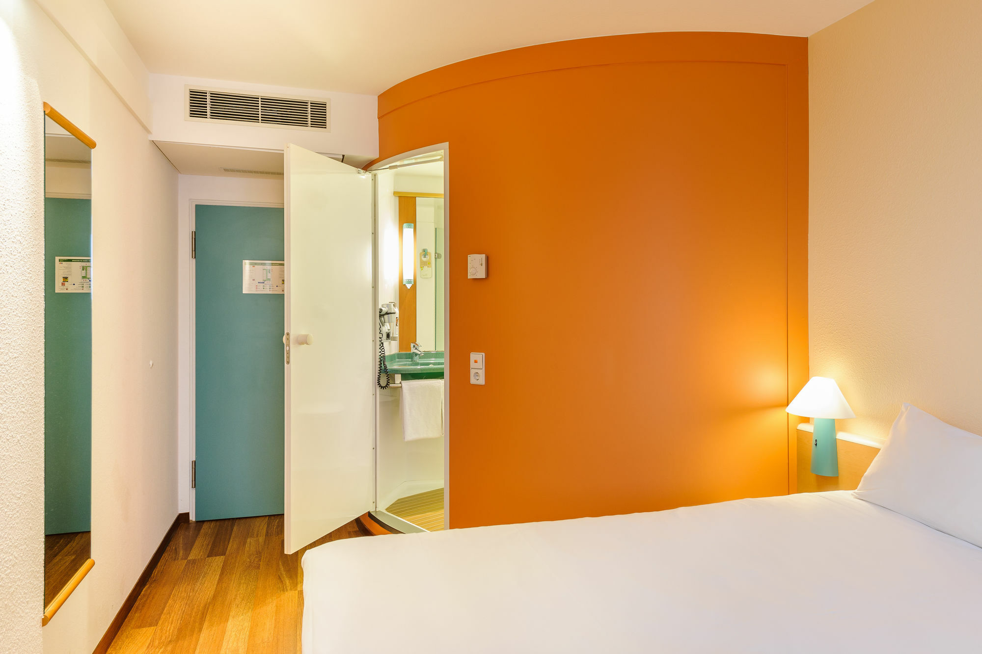 Hotel Ibis 2*